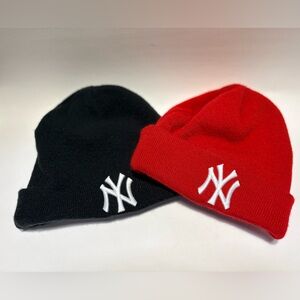 New Era | Set of 2 Genuine MLB New York Yankees Toques - O/S, Black/Red